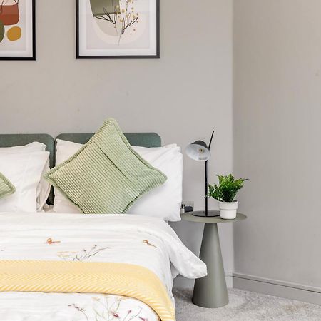 Shyroyale Apartman London Kültér fotó